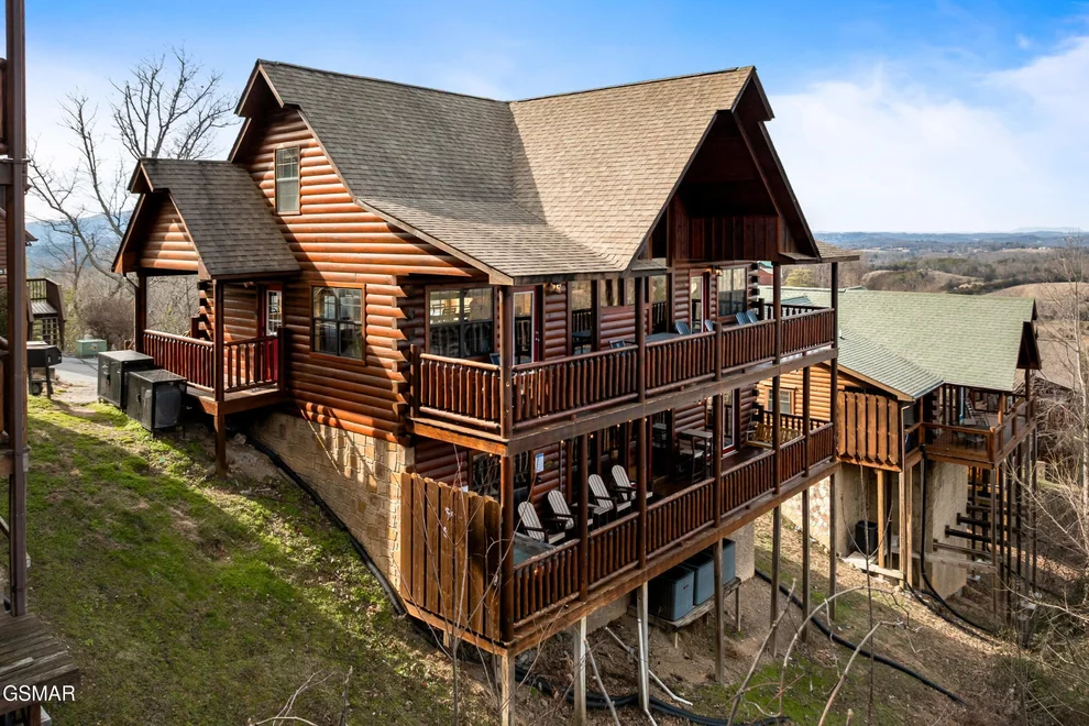 Unit for sale at 1549 Bears Den Way, Sevierville, TN 37862