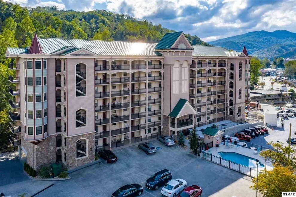 Unit for sale at 210 Roaring Fork, Gatlinburg, TN 37738