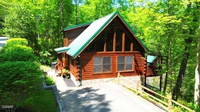 Unit for sale at 740 Yona Trail, Gatlinburg, TN 37738