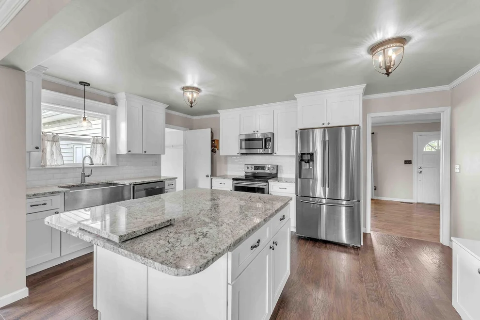 Unit for sale at 425 Hillcrest Circle, Etowah, TN 37331