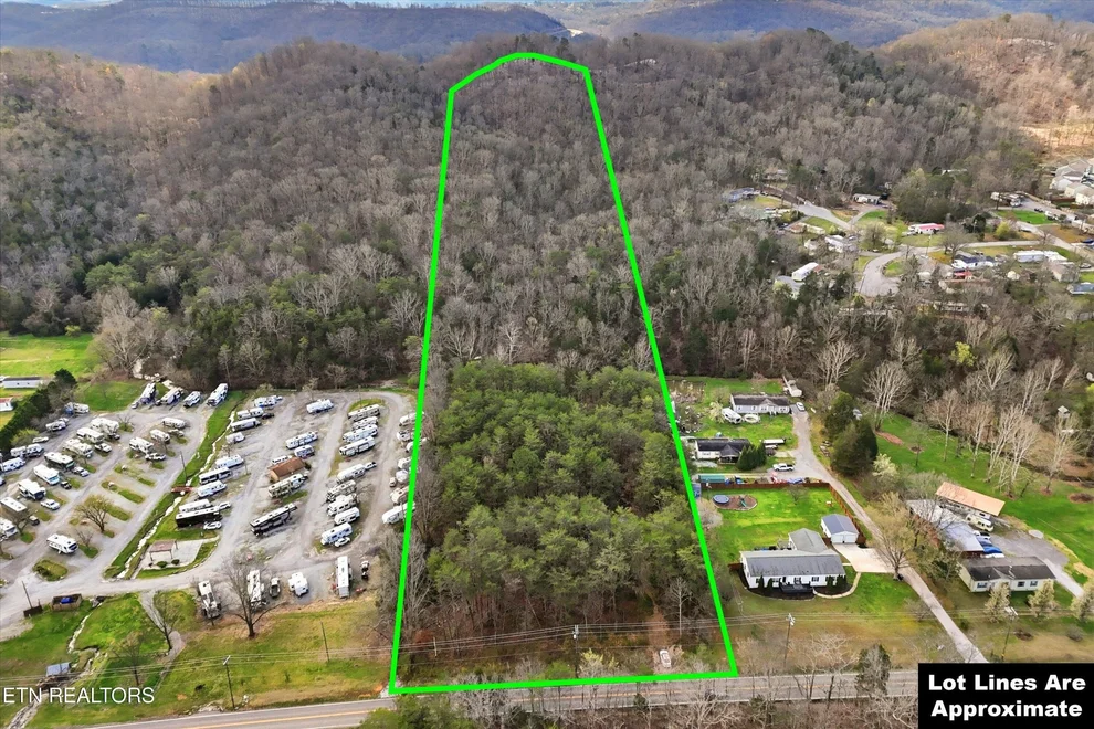 Unit for sale at 842 E Raccoon Valley Drive, Heiskell, TN 37754