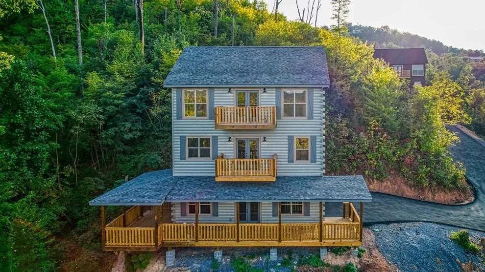 Unit for sale at 914 Crooked Ridge Road, Gatlinburg, TN 37738