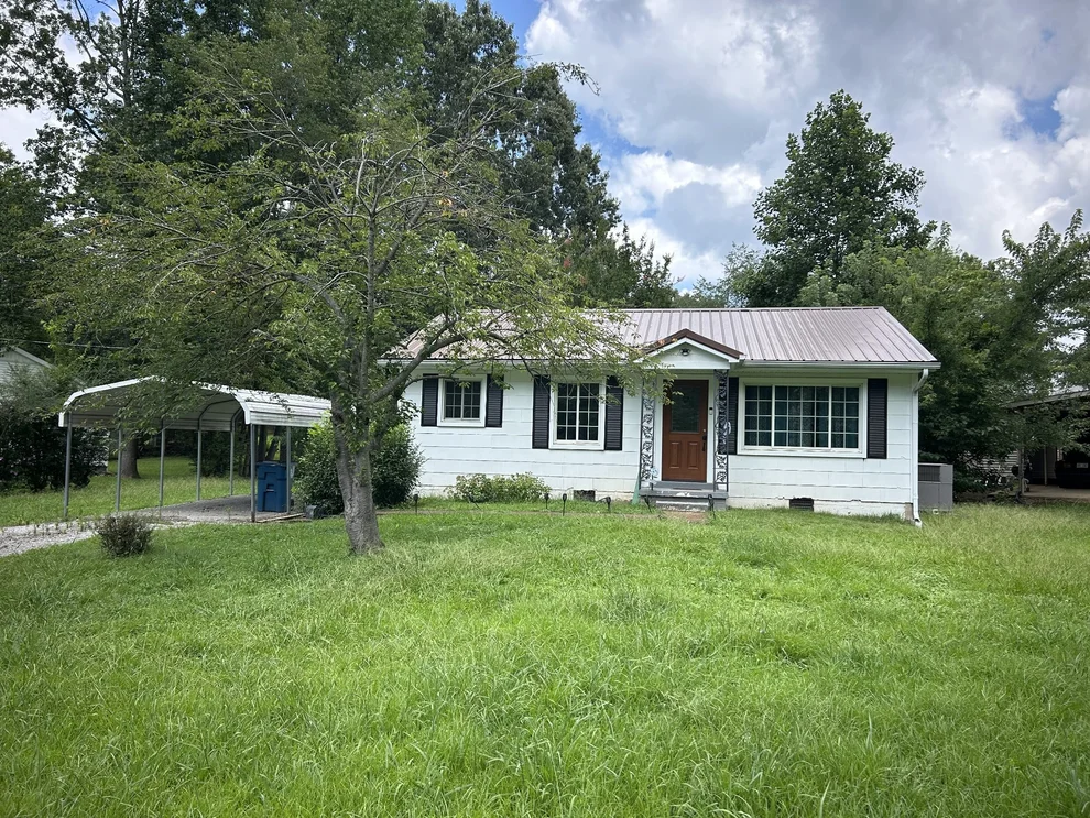 Unit for sale at 128 Sunset Ave, Camden, TN 38320