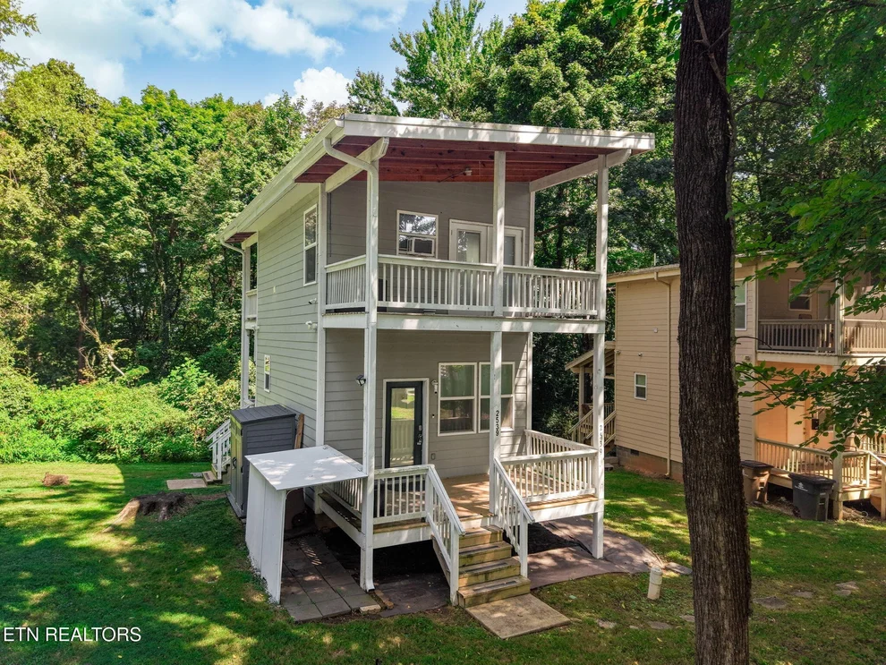 Unit for sale at 2539 Orchard House Way, Knoxville, TN 37921