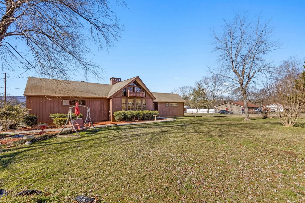 Unit for sale at 515 Hancock Road, Jasper, TN 37347