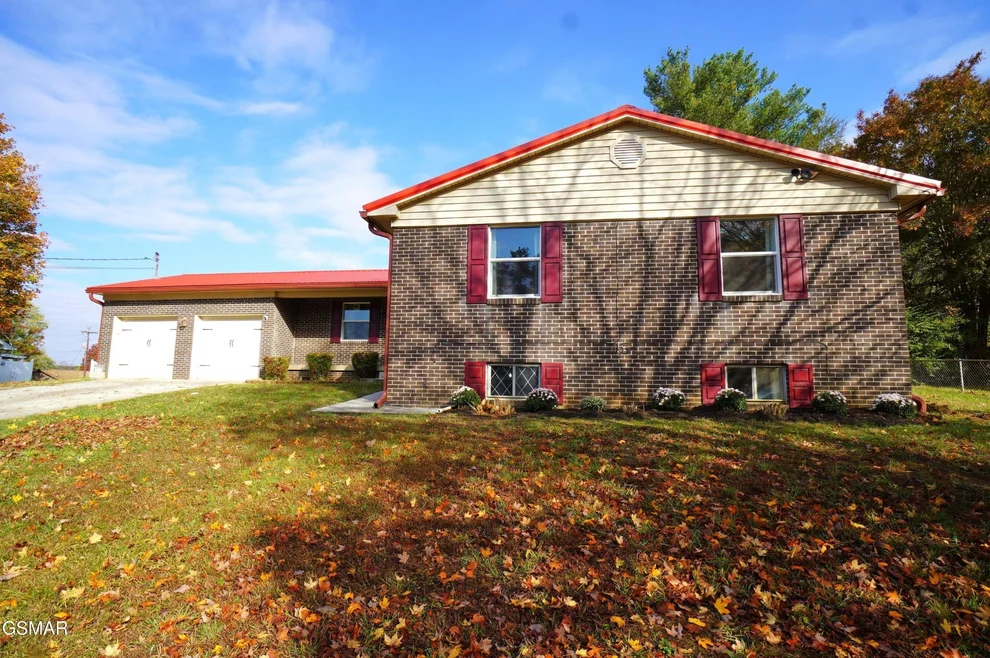 Unit for sale at 1725 Russell Street, Morristown, TN 37813