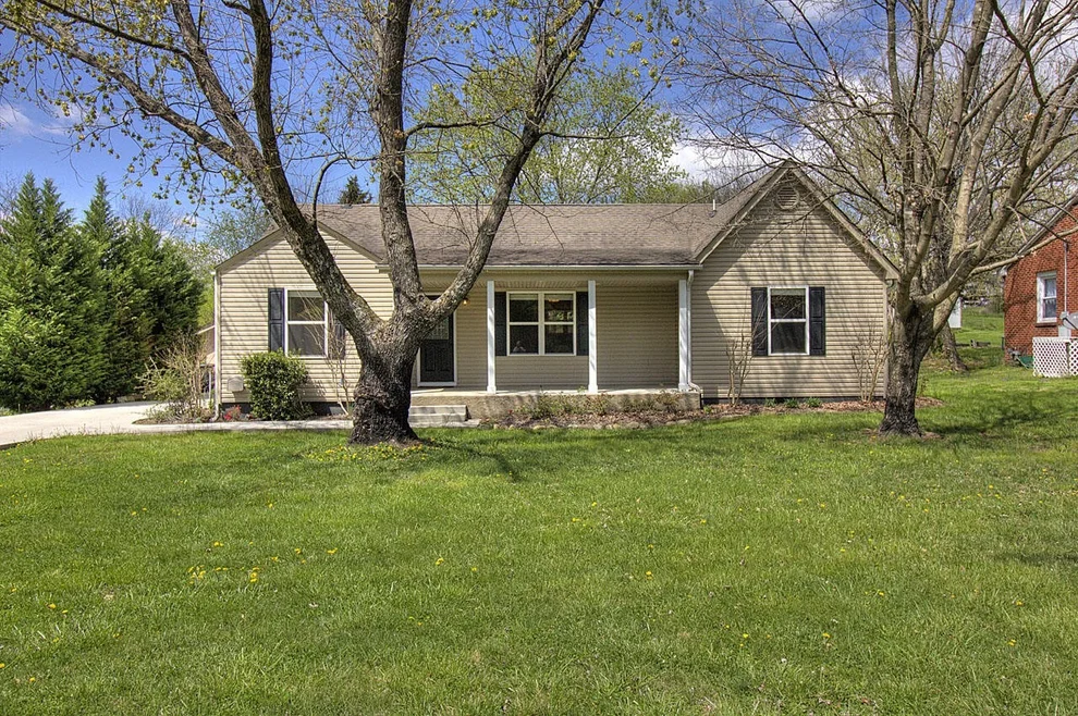 Unit for sale at 2317 Bittle Ave, Maryville, TN 37804