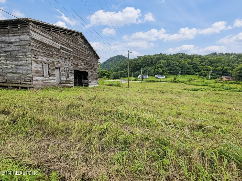 Unit for sale at 253 S Highway 107, Del Rio, TN 37727