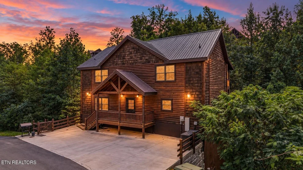 Unit for sale at 2822 Owens Ridge Way, Sevierville, TN 37876