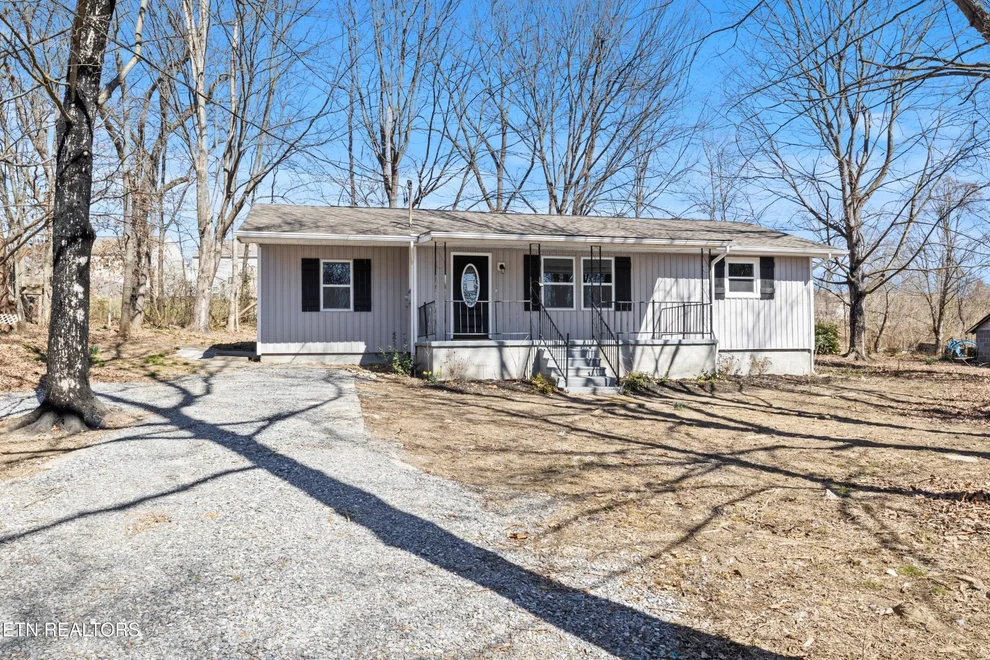 Unit for sale at 2102 Montvale Rd, Maryville, TN 37803