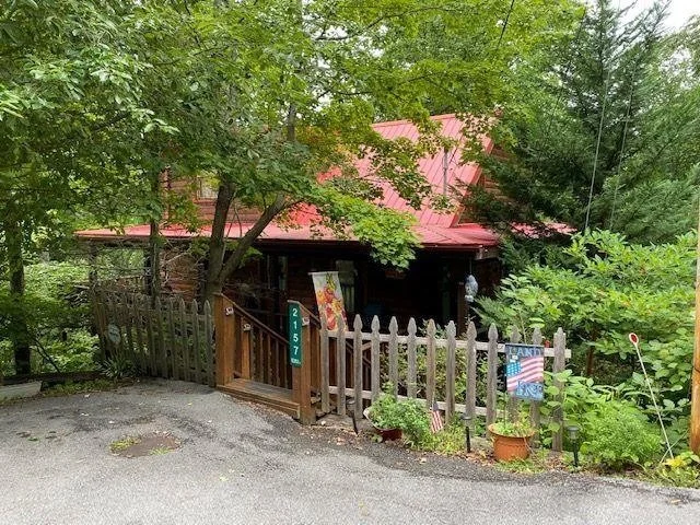 Unit for sale at 2157 Red Bud Road, Sevierville, TN 37876