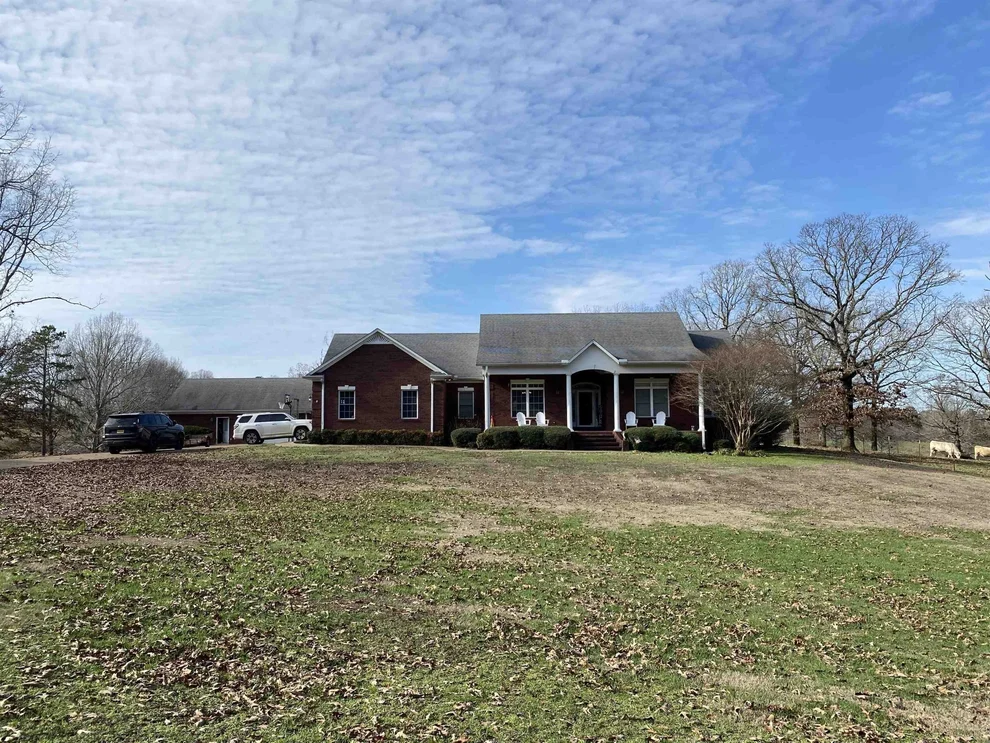 Unit for sale at 360 HURLEY LN, Savannah, TN 38372
