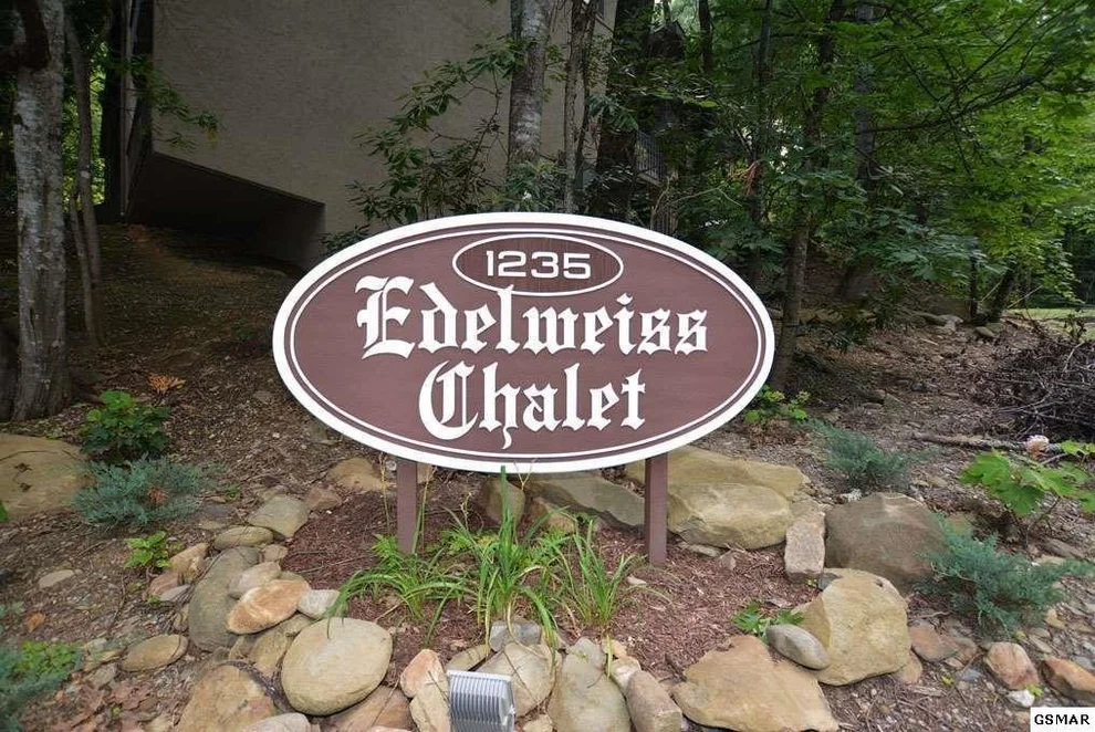 Unit for sale at 1235 Ski Mountain Rd, Gatlinburg, TN 37738
