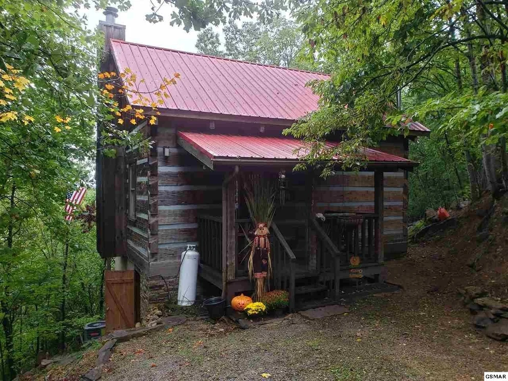 Unit for sale at 3513 Trapper John Way, Sevierville, TN 37862