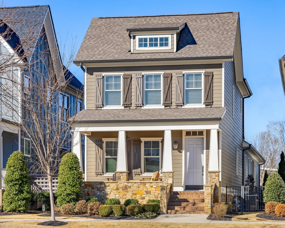 Unit for sale at 7019 Arbury Way, Ooltewah, TN 37363