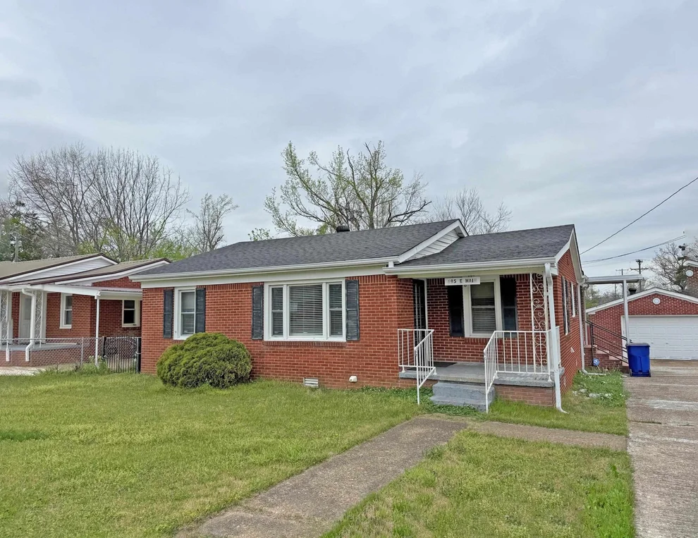 Unit for sale at 695 E MAIN ST, Savannah, TN 38372