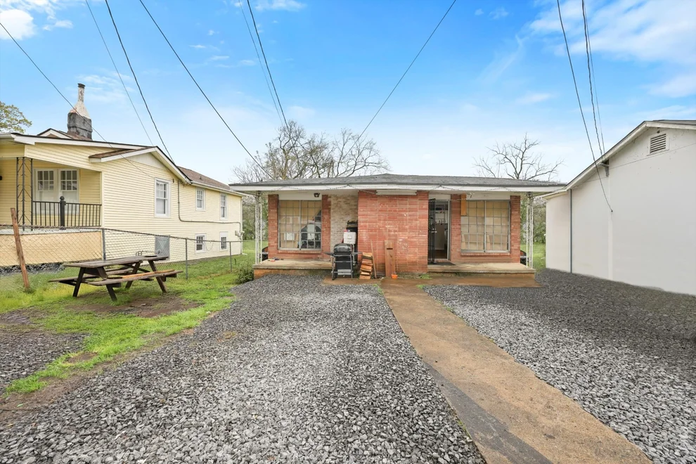 Unit for sale at 1405 Wheeler Avenue, Chattanooga, TN 37406