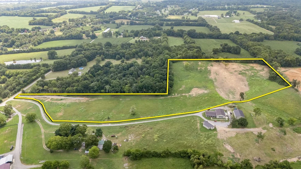 Unit for sale at 0 Rabbit Branch Rd, Shelbyville, TN 37160