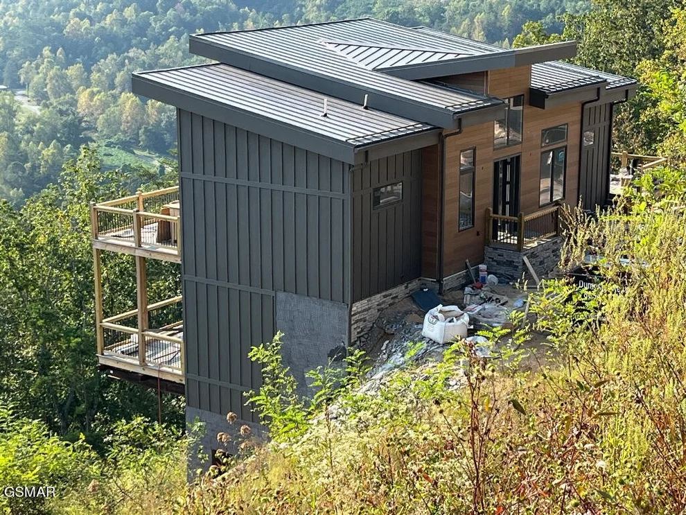 Unit for sale at 1037 Leslie Way, Sevierville, TN 37876