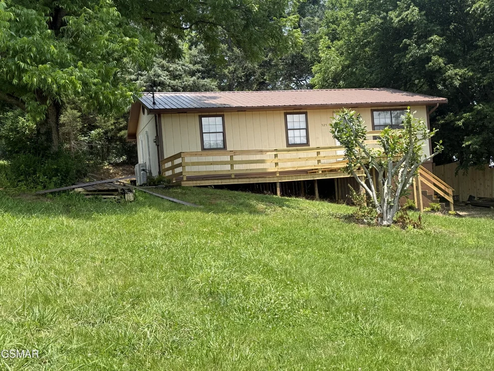 Unit for sale at 525 Freeman Avenue, Newport, TN 37821
