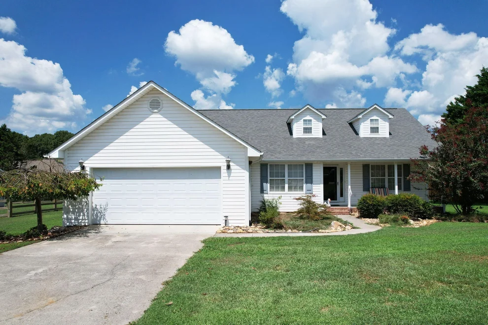Unit for sale at 106 Wind Chase Drive, Madisonville, TN 37354