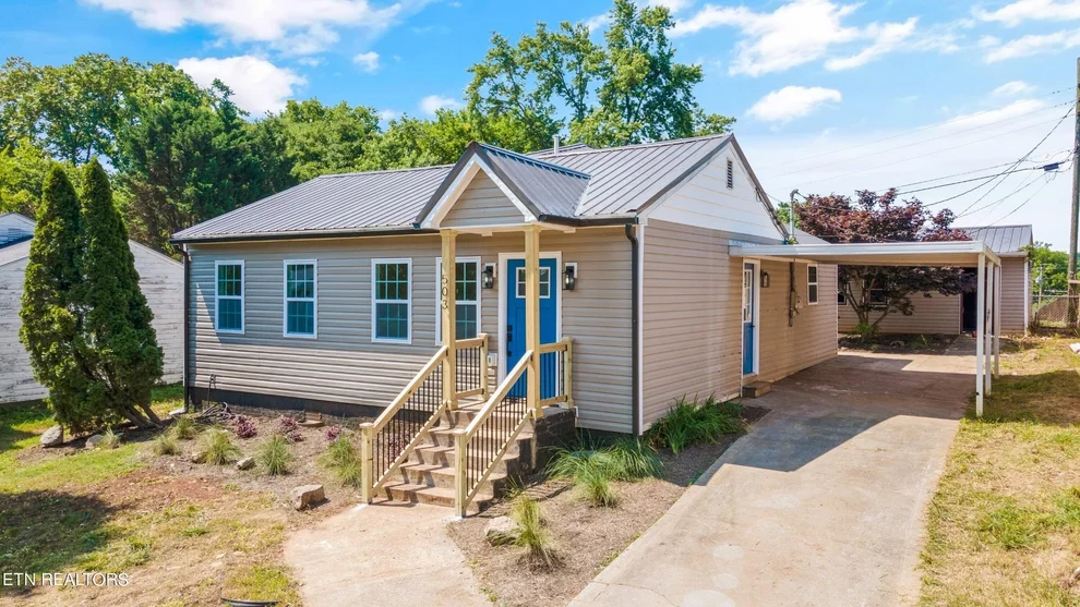 Unit for sale at 503 Arnold St, Maryville, TN 37804