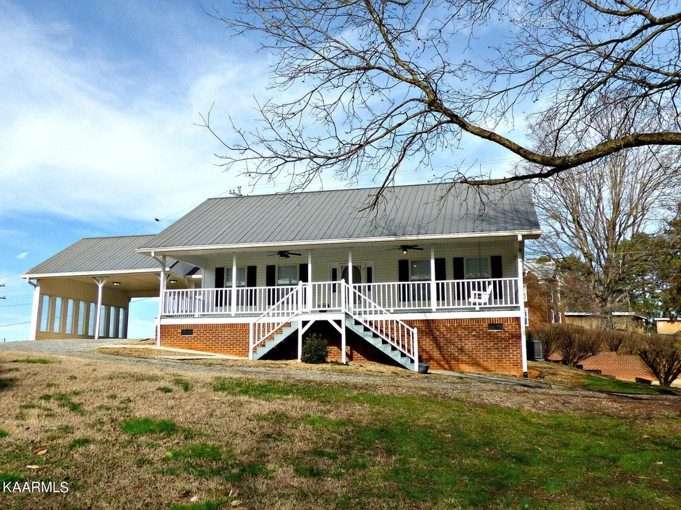 Unit for sale at 1749 Walnut St, White Pine, TN 37890
