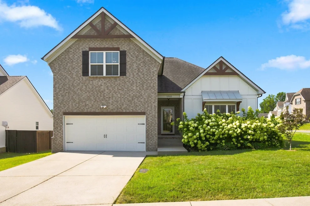 Unit for sale at 5905 Covent Ln, Smyrna, TN 37167