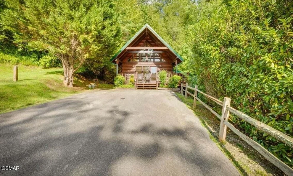 Unit for sale at 808 High Mountain Way, Gatlinburg, TN 37738