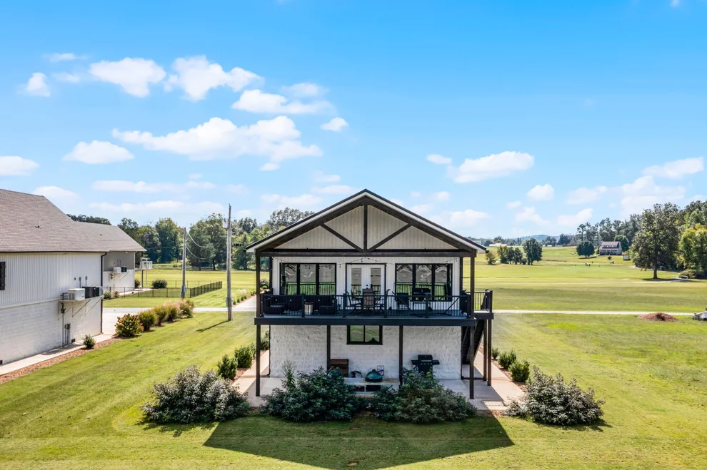 Unit for sale at 256 Fairway Villa Ln, Decaturville, TN 38329