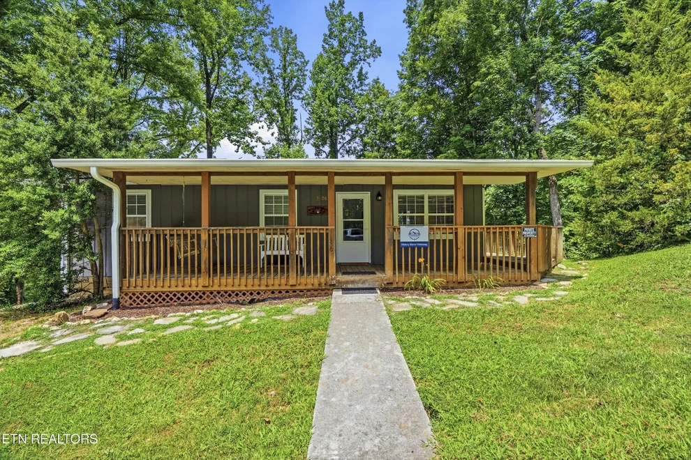 Unit for sale at 2106 Hickory Manor Rd, Sevierville, TN 37862
