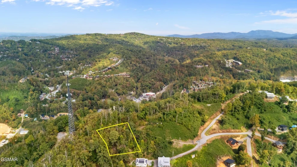 Unit for sale at 7 Woodland Drive, Gatlinburg, TN 37738
