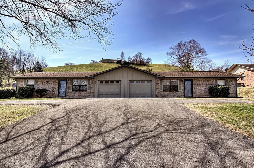Unit for sale at 414 Spencer Clack Lane, Sevierville, TN 37862
