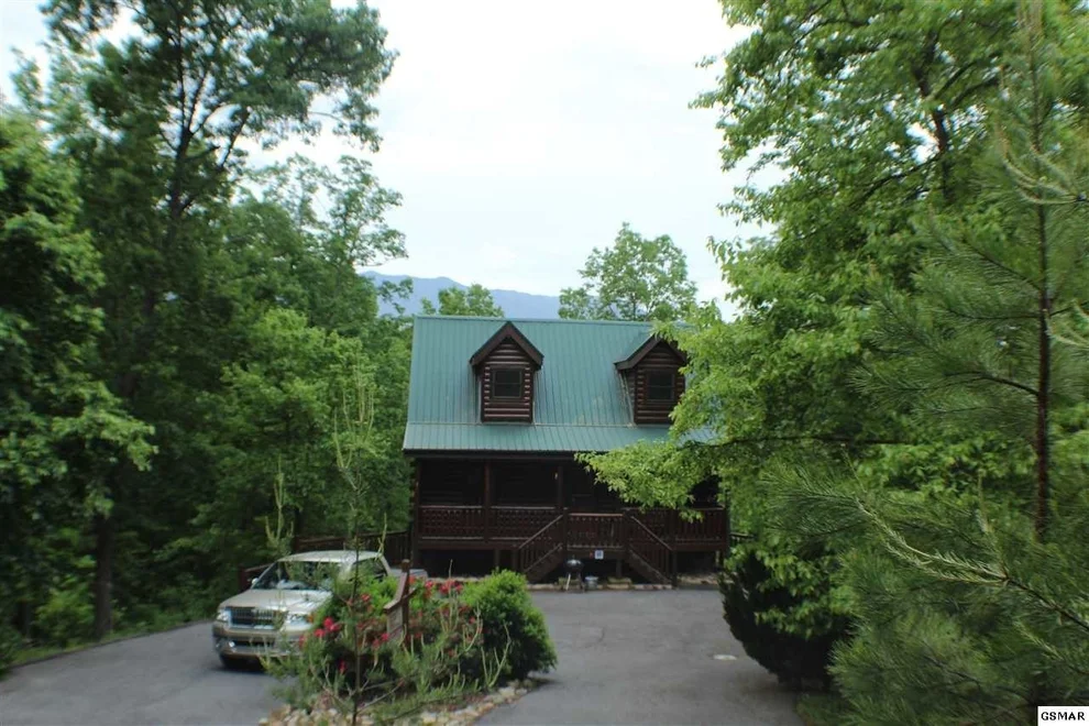 Unit for sale at 2017 Settlers Ridge Way, Sevierville, TN 37876
