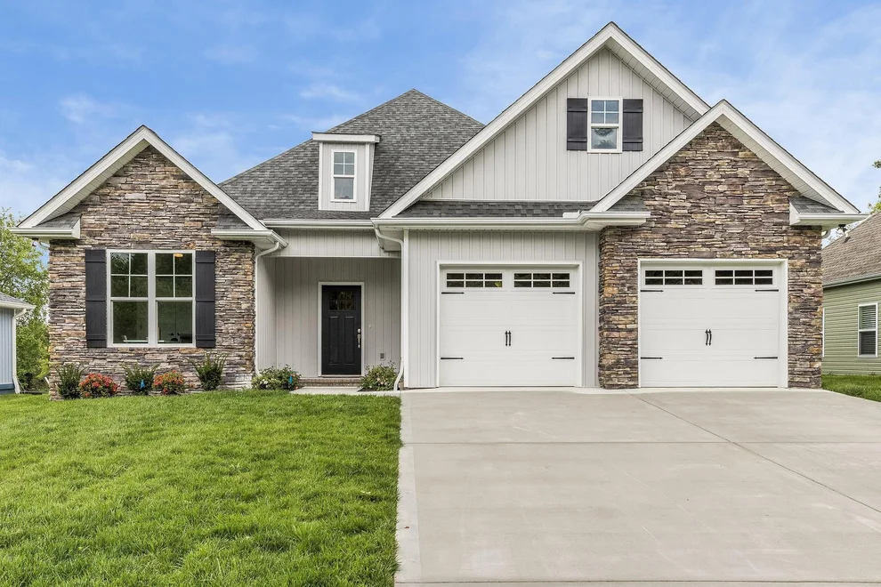 Unit for sale at 152 Tsuhdatsi Way, Loudon, TN 37774