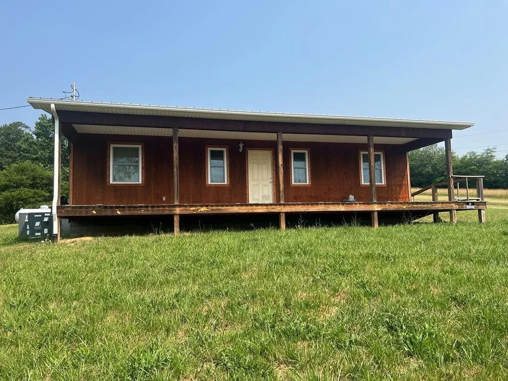 Unit for sale at 406 MT ZION Road, Whitesburg, TN 37891