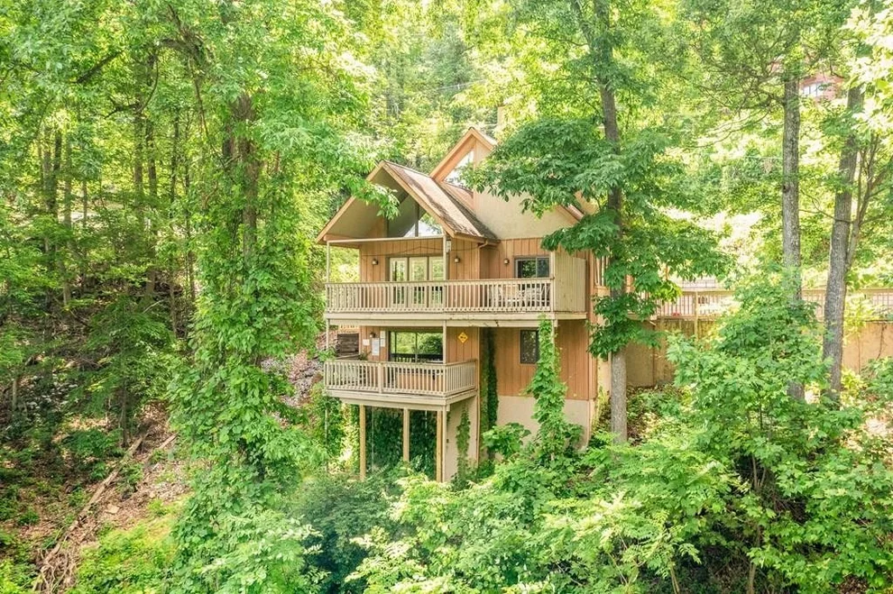 Unit for sale at 1443 Arbon Drive, Gatlinburg, TN 37738