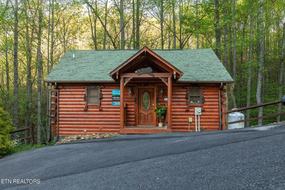 Unit for sale at 2429 Shady Creek Way, Sevierville, TN 37862