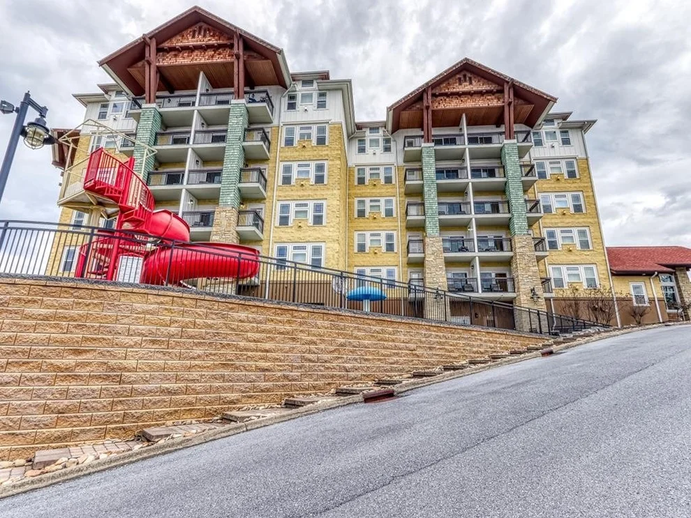 Unit for sale at 3415 Teaster Lane, Pigeon Forge, TN 37863