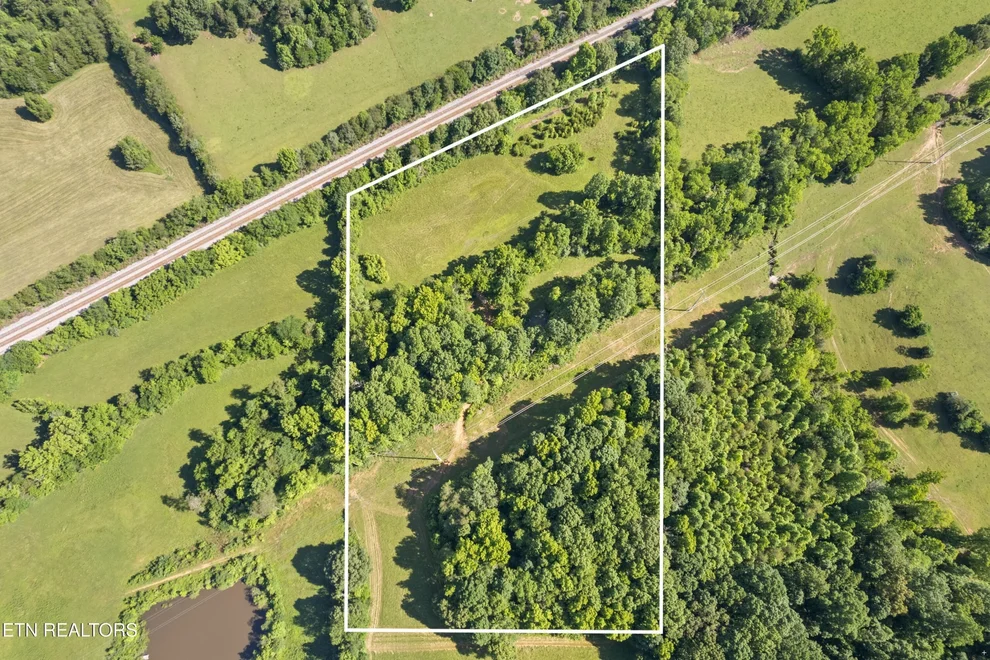 Unit for sale at 0 Stinnett Ridge Rd, Madisonville, TN 37354