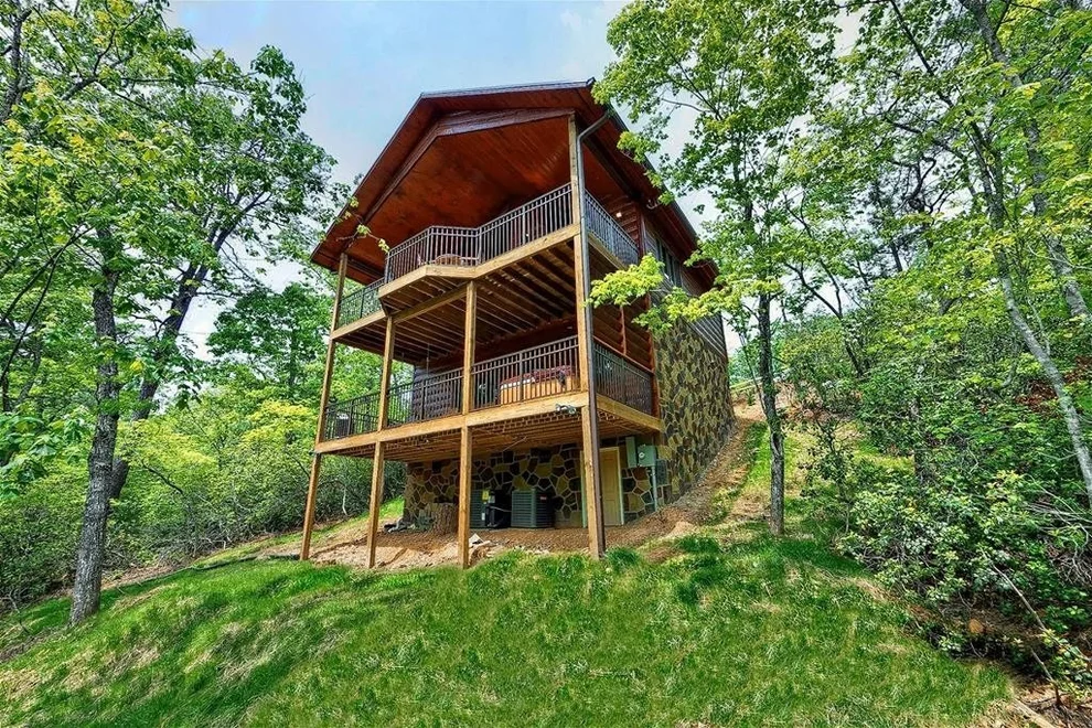 Unit for sale at 4309 Firefly View Way, Gatlinburg, TN 37738