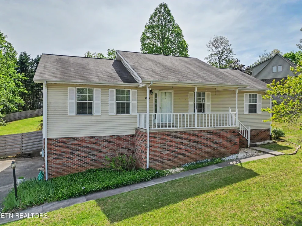 Unit for sale at 862 Hinkle Estates Drive, Seymour, TN 37865