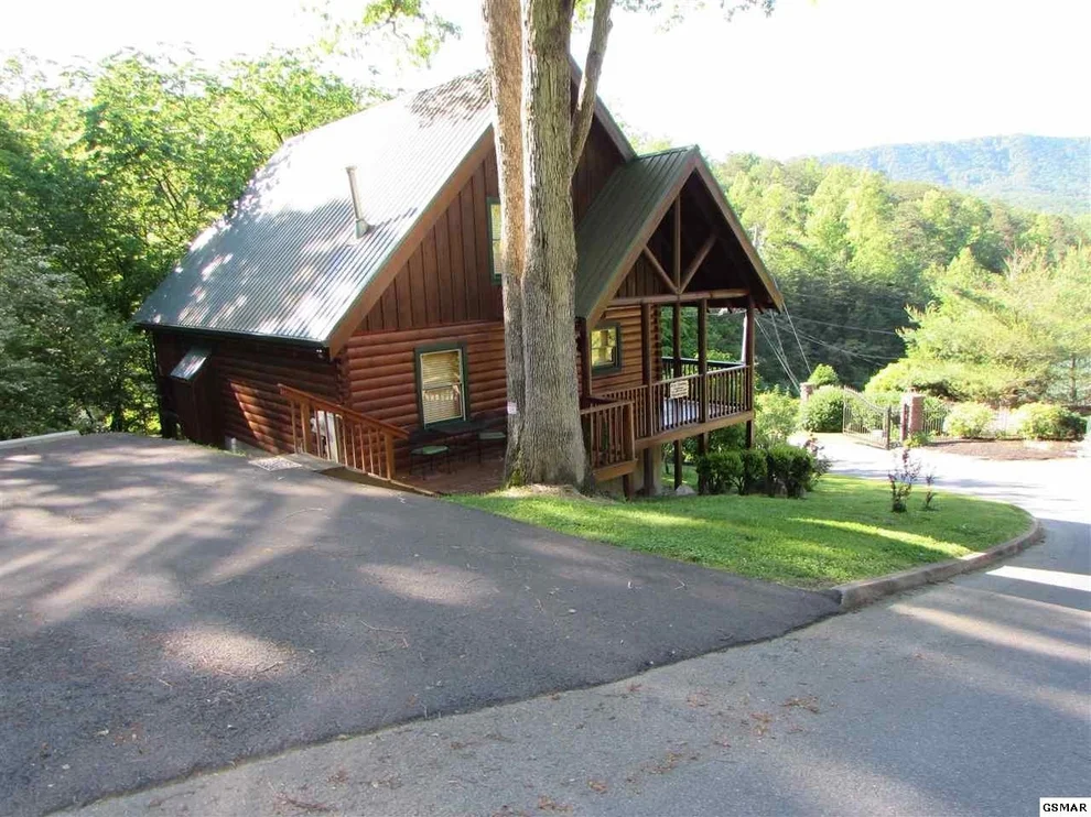Unit for sale at 4408 Forest Vista Way, Pigeon Forge, TN 37863