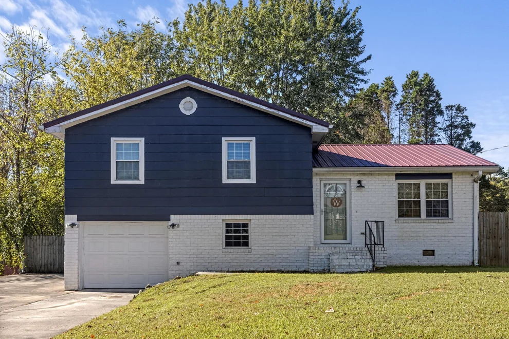 Unit for sale at 308 Langley Drive, La Fayette, GA 30728