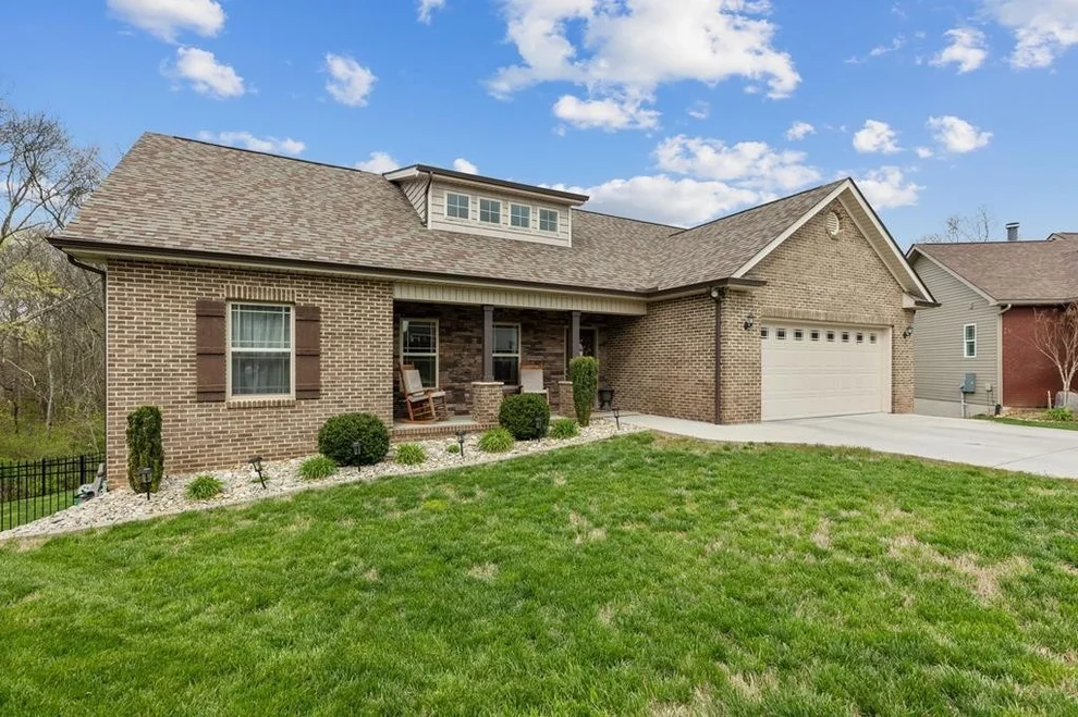 Unit for sale at 505 Greystoke Lane, Knoxville, TN 37912