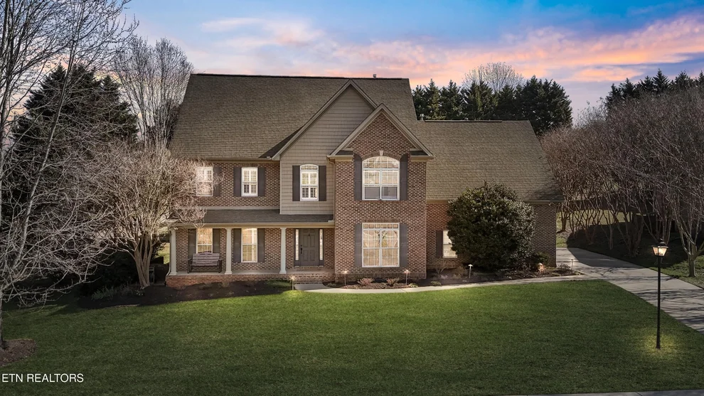 Unit for sale at 424 Gwinhurst Rd, Knoxville, TN 37934