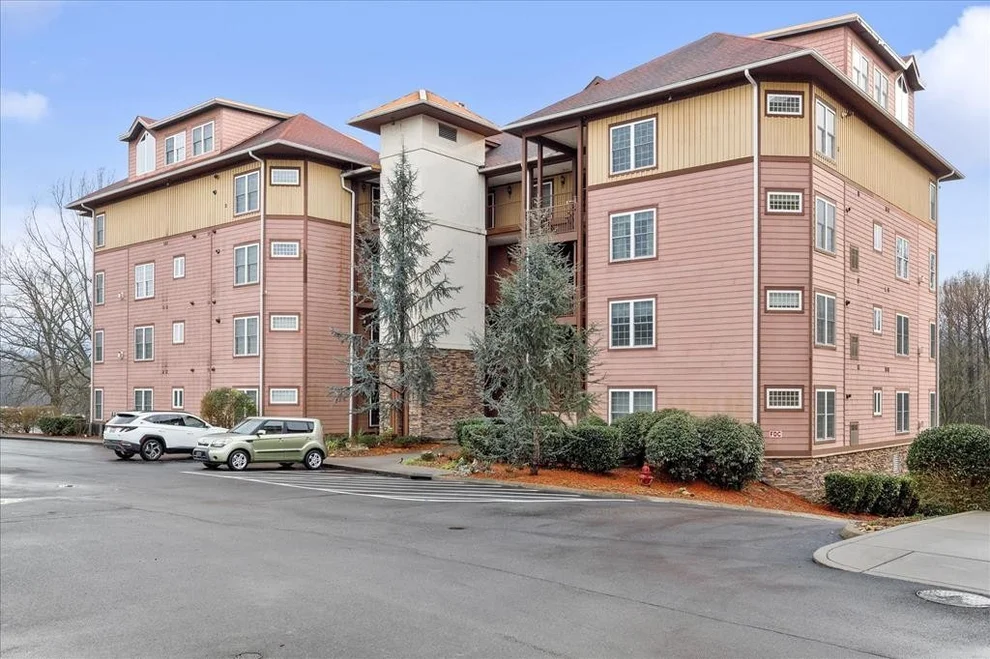 Unit for sale at 527 River Place Way, Sevierville, TN 37862