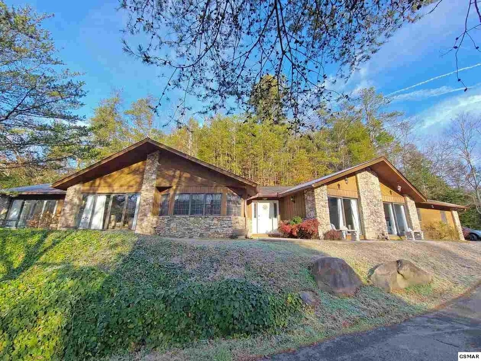 Unit for sale at 202 Golf Creek Road, Gatlinburg, TN 37738