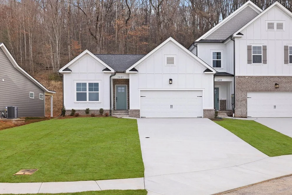 Unit for sale at 1681 Destiny Drive, Hixson, TN 37343