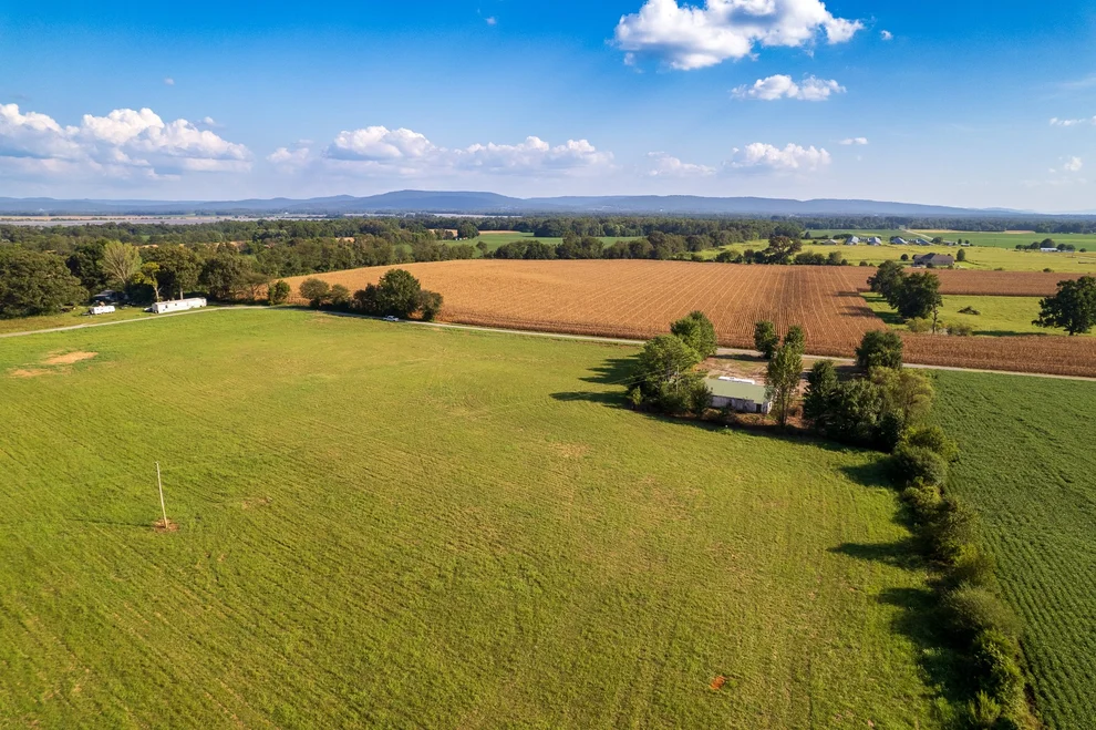 Unit for sale at 0 Winchester Hwy, Elora, TN 37328